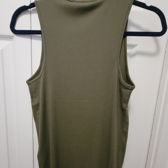Silvia Drake-Back Tank M Olive Green - Picture 3 of 3
